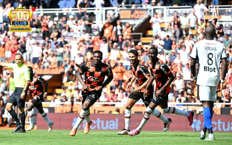 Yếu Tố Sân Bãi Và Khán Giả