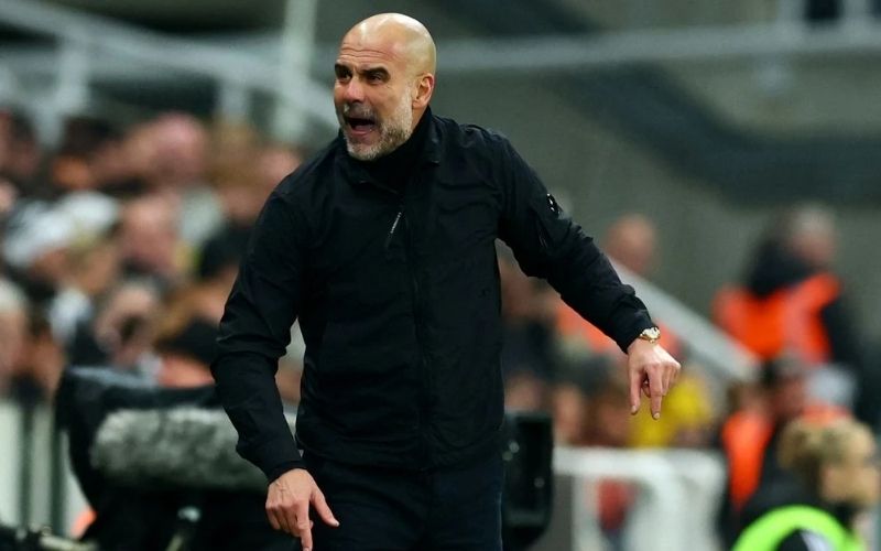Pep Guardiola - Vị vua chiến thuật tại Manchester City